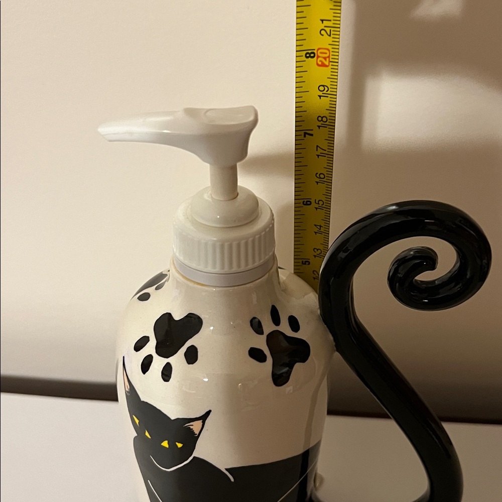 April Gadler. Handmade Black Cat Soap Dispenser. NWOT - Picture 3 of 4